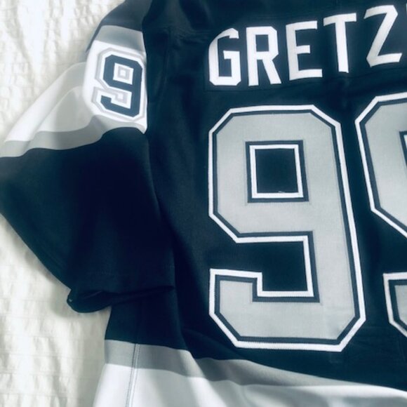 AUTHENTIC GRETZKY LA KINGS JERSEY - Picture 13 of 13